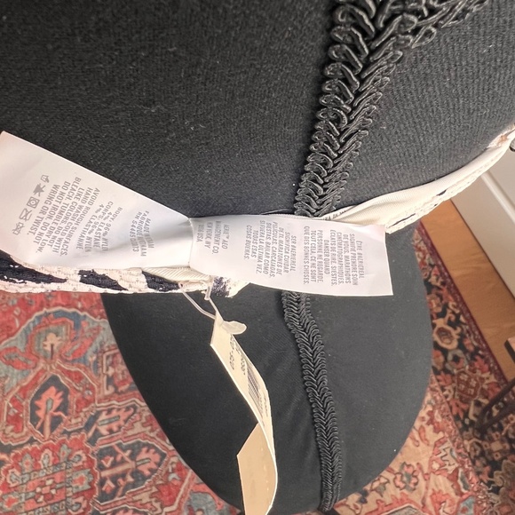 Aerie Black and White Spotted Tie Back Bikini Top - M - Picture 6 of 6